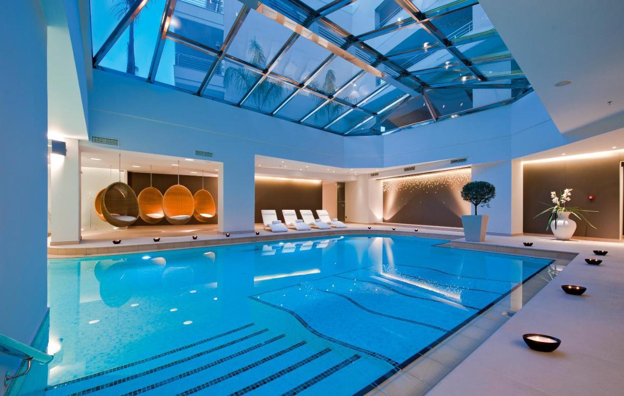 普拉塔尼亚斯港海滩度假酒店及Spa中心 Platanés 外观 照片 The swimming pool at the hotel